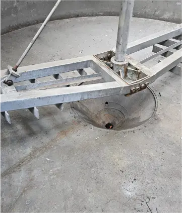 Sistema de drenaje inferior de espesador industrial