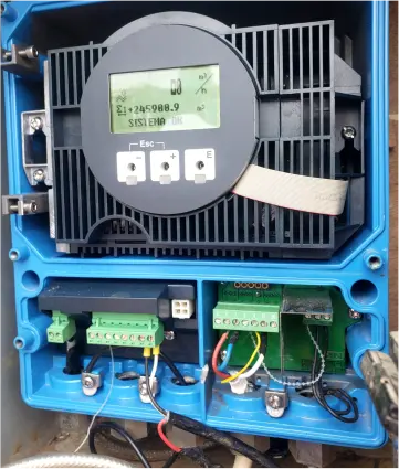 Dispositivo de medición industrial para control de variables